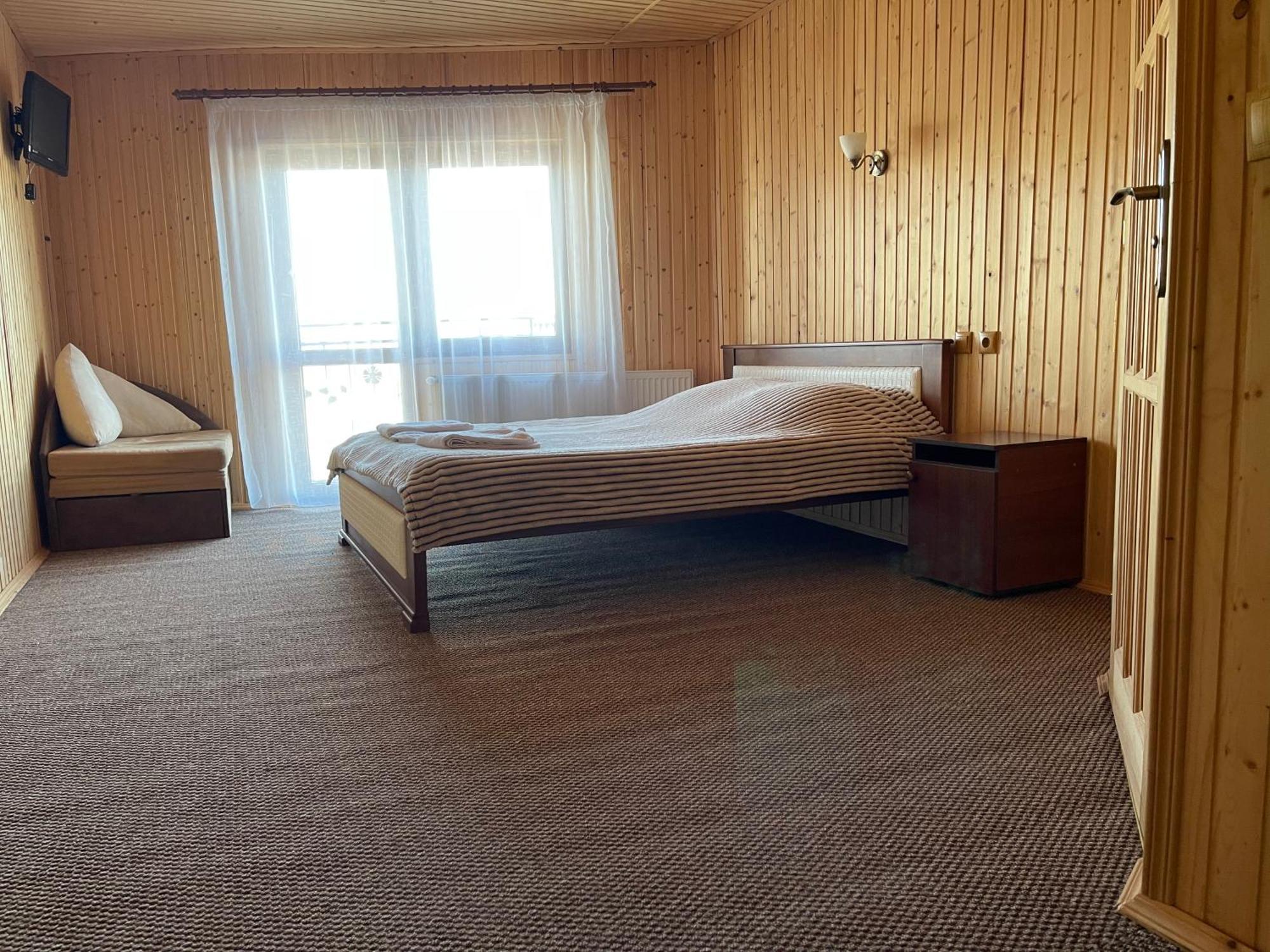 Villa Дзвін Карпат à Lazeshchyna Chambre photo